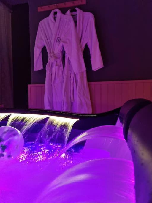 Royal Room Jacuzzi Haut De Gamme Centre Ville Mulhouse Ngoại thất bức ảnh