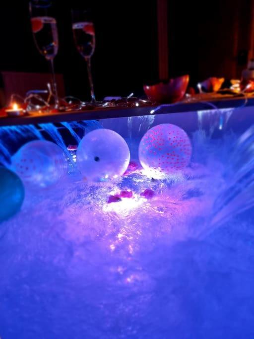 Royal Room Jacuzzi Haut De Gamme Centre Ville Mulhouse Ngoại thất bức ảnh